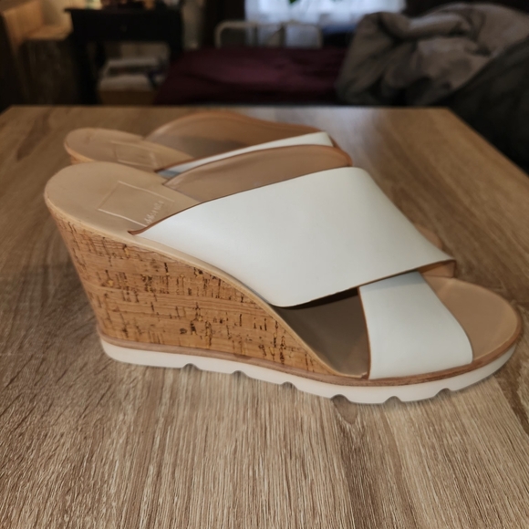 Dolce Vita Cream and Tan Crisscross Mules - Picture 2 of 3